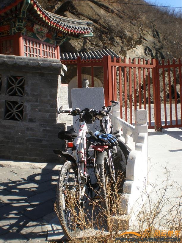 旋转 PB290002k.JPG