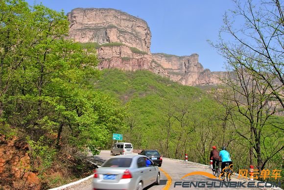 骑行大太行.jpg