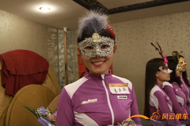 略带羞涩的洋洋