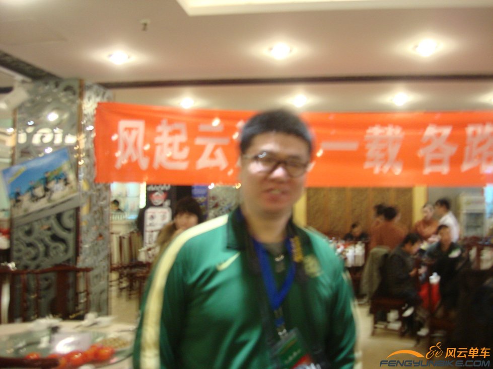 名副其实的老黑熊其实不黑哦