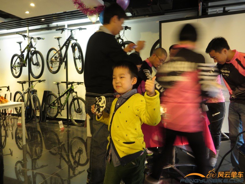 照片 3773_conew1.jpg