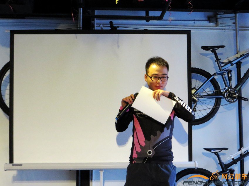 照片 3849_conew1.jpg