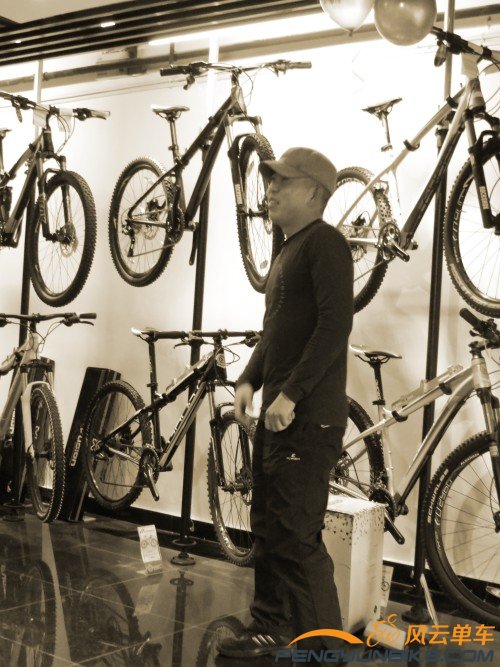 照片 3858_conew1.jpg