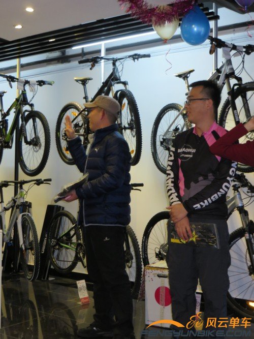 照片 3902_conew1.jpg