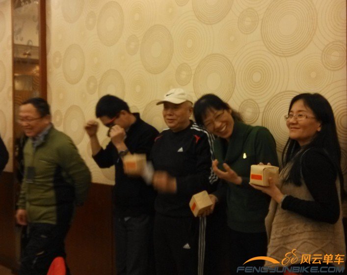 看看肯特，终于把小王抢回来了