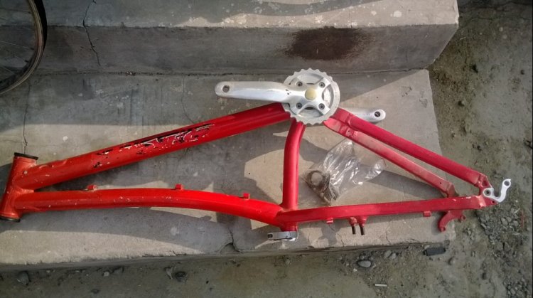 26攀爬架子，v刹26轮组，把组