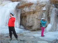 14年1月14日跟着毛委员三九战潭王玉女峰下观冰瀑 042.jpg