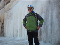 14年1月14日跟着毛委员三九战潭王玉女峰下观冰瀑 052.jpg