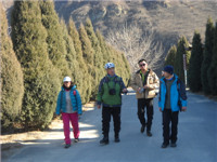 14年1月14日跟着毛委员三九战潭王玉女峰下观冰瀑 059.jpg