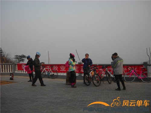 14年1月19日骑黄花城加四海 008.jpg