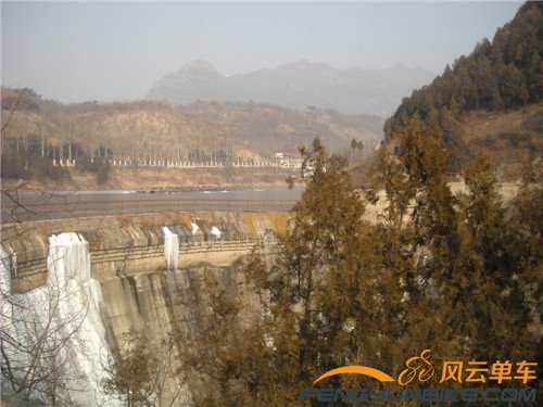 14年1月19日骑黄花城加四海 027.jpg