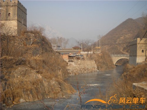 14年1月19日骑黄花城加四海 032.jpg