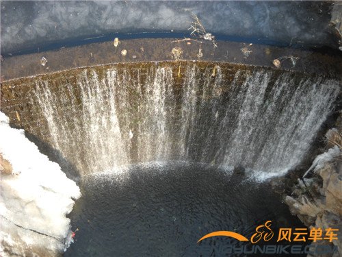 14年1月19日骑黄花城加四海 035.jpg