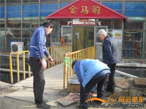 14年1月19日骑黄花城加四海 045.jpg