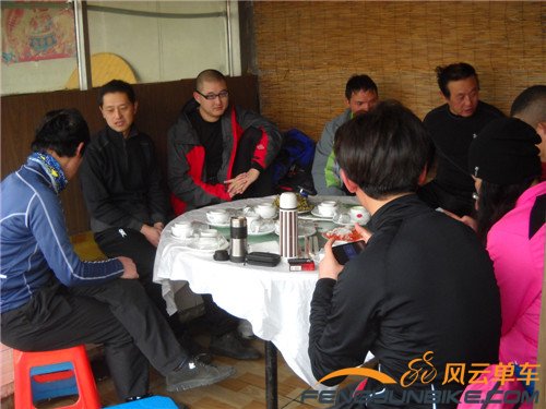 14年1月19日骑黄花城加四海 048.jpg