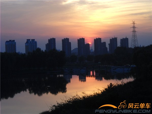 9月7日再骑玻璃台加东指壶 071.jpg