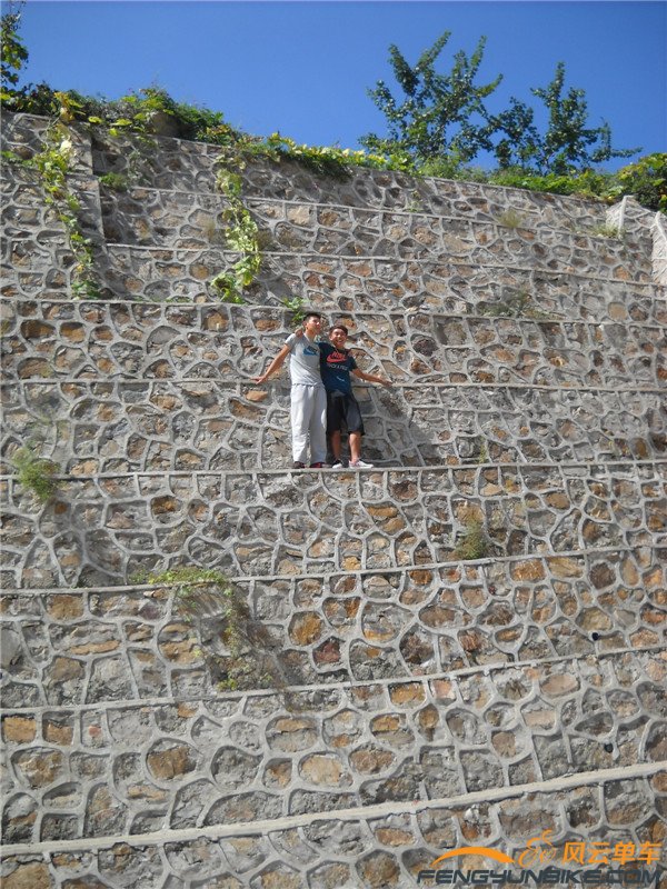 9月15日再骑玻璃台东指壶 054.jpg