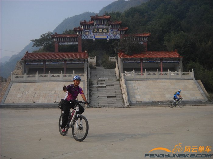 9月28日三骑东指壶 015.jpg