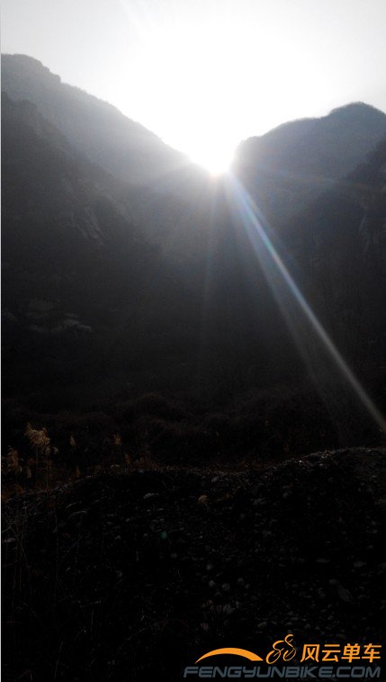 手机就是拍不出单反的效果啊...不过还算满意