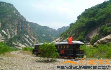 让子弹飞的小火车