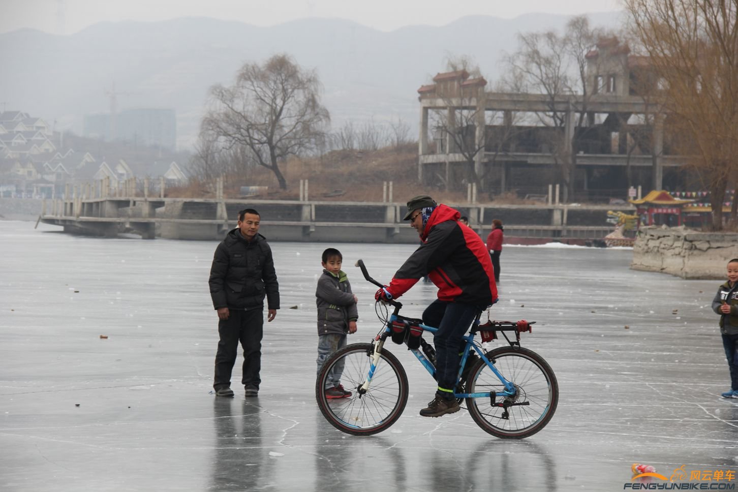 初一滑冰 091.jpg