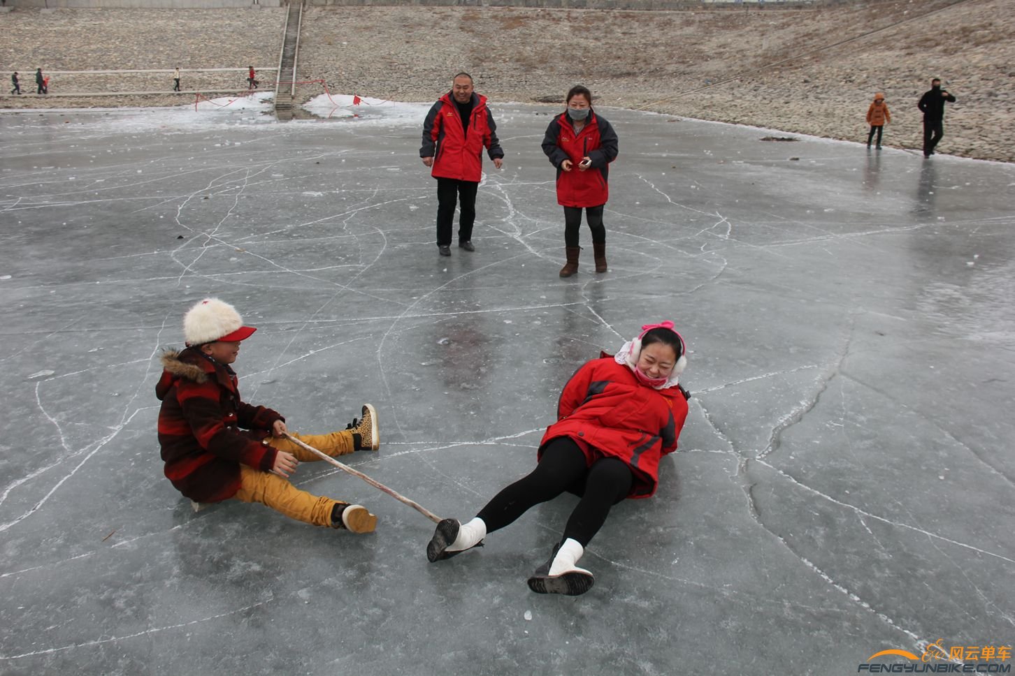 初一滑冰 123.jpg