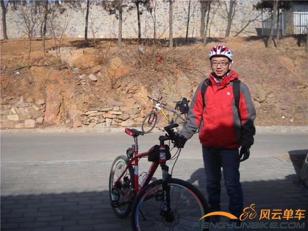 14年2月2日骑香山 002.jpg