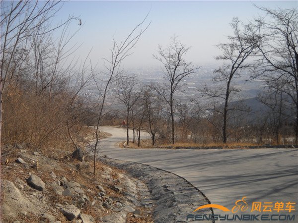 14年2月2日骑香山 003.jpg