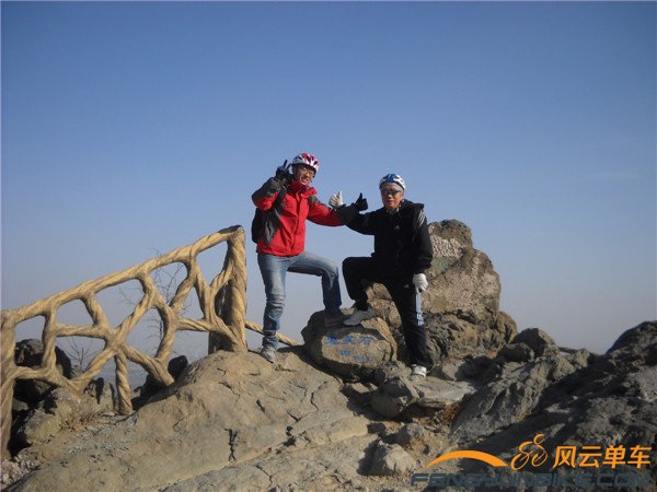 14年2月2日骑香山 014.jpg