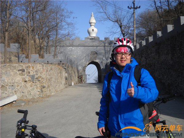 14年2月2日骑香山 019.jpg