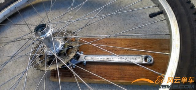 拆freewheeling齿轮