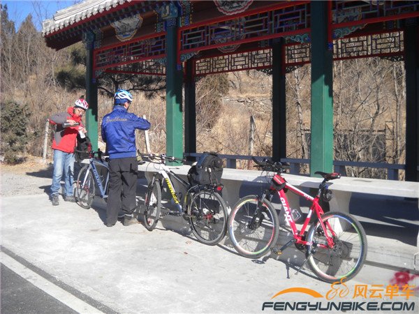 14年2月4日骑妙峰山 008.jpg