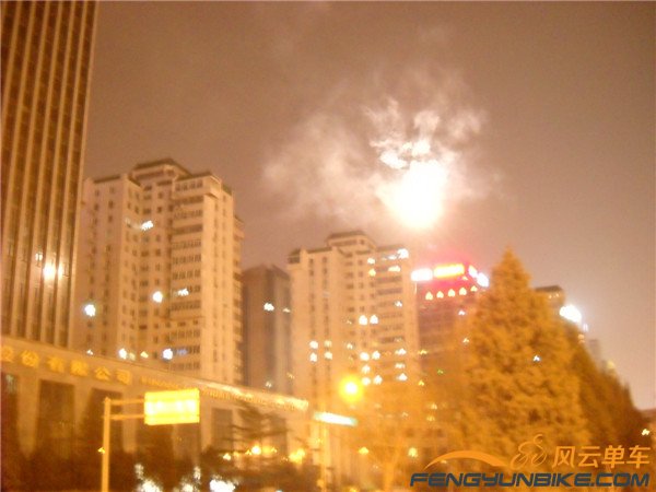 14年2月4日骑妙峰山 021.jpg