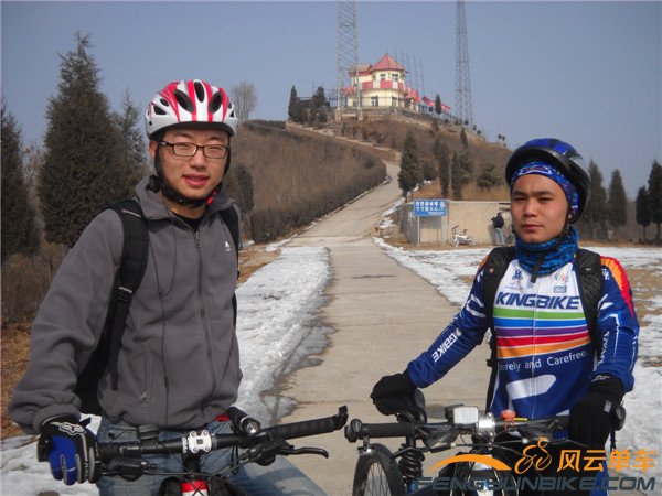 14年2月16日骑香山 014.jpg