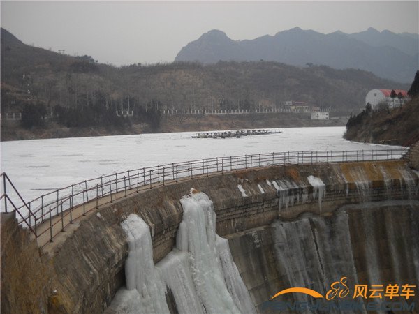 14年2月18日骑黄花城 026.jpg