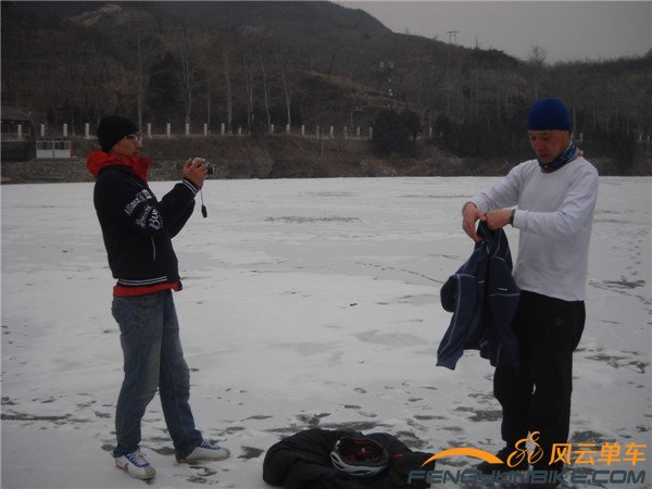 14年2月18日骑黄花城 046.jpg