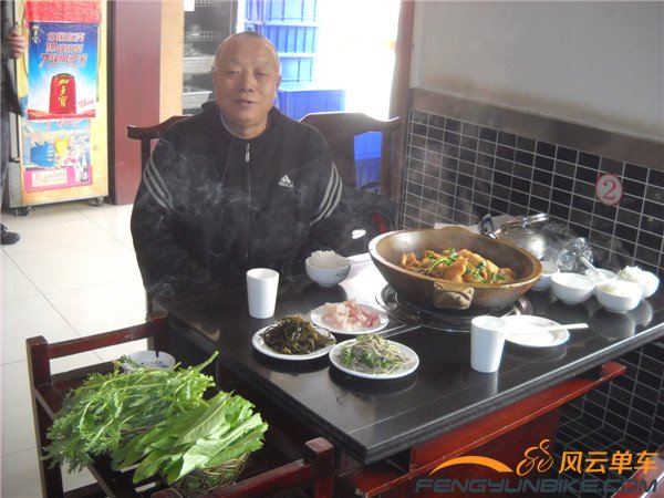 14年2月20日骑香山 016.jpg