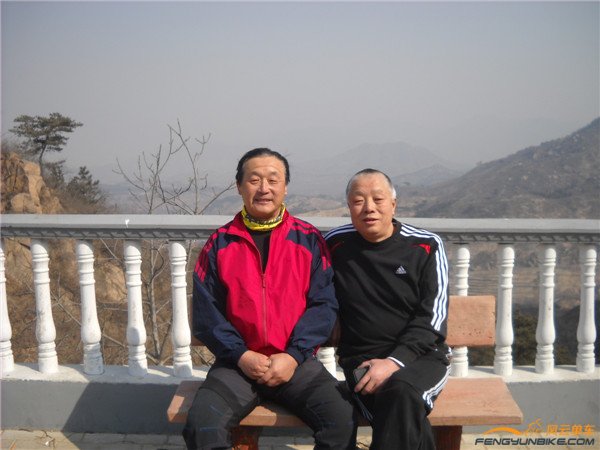 14年3月8日骑慈悲峪、黑山寨、长陵 013.jpg