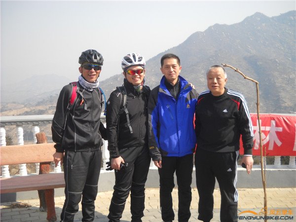 14年3月8日骑慈悲峪、黑山寨、长陵 017.jpg