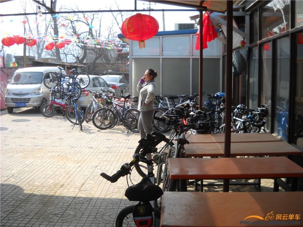 14年3月8日骑慈悲峪、黑山寨、长陵 040.jpg