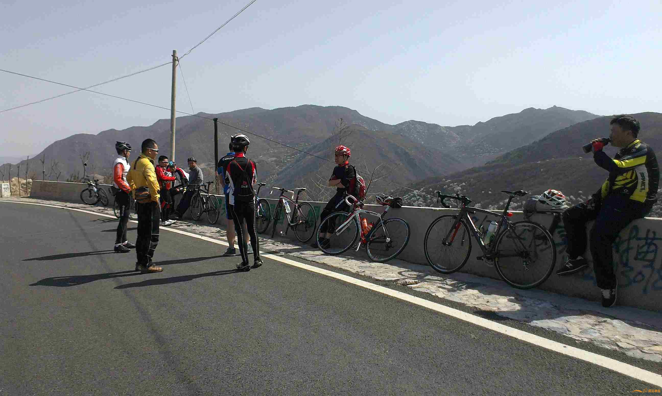 戴头盔，不喝酒，慢下坡