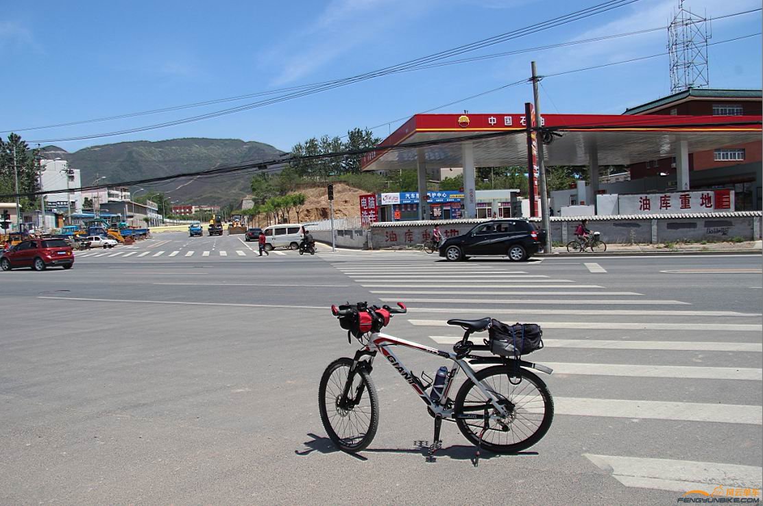 从这里可以进去的