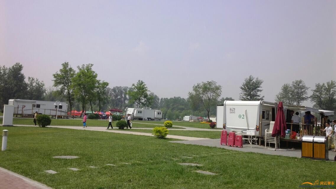 房车公园.jpg