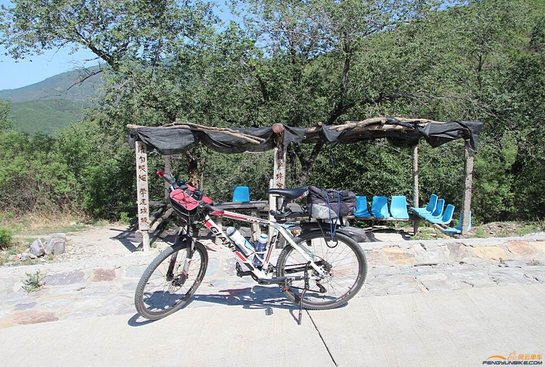 茶棚处拍照留念是必须的