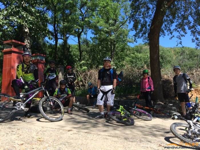 果园大部队合影