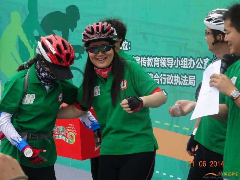 DSC02445 (800x600).jpg