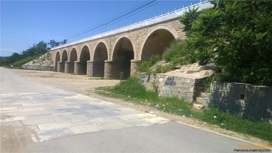 七孔桥.jpg