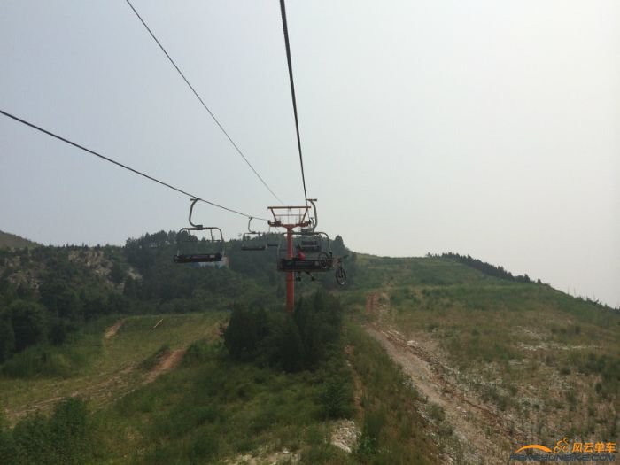 上山中，要放大了看，有惊喜。。