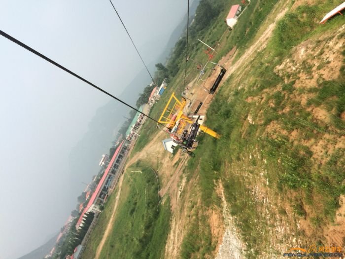 上山中，要放大了看，有惊喜。