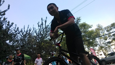 就是他，要起飞了